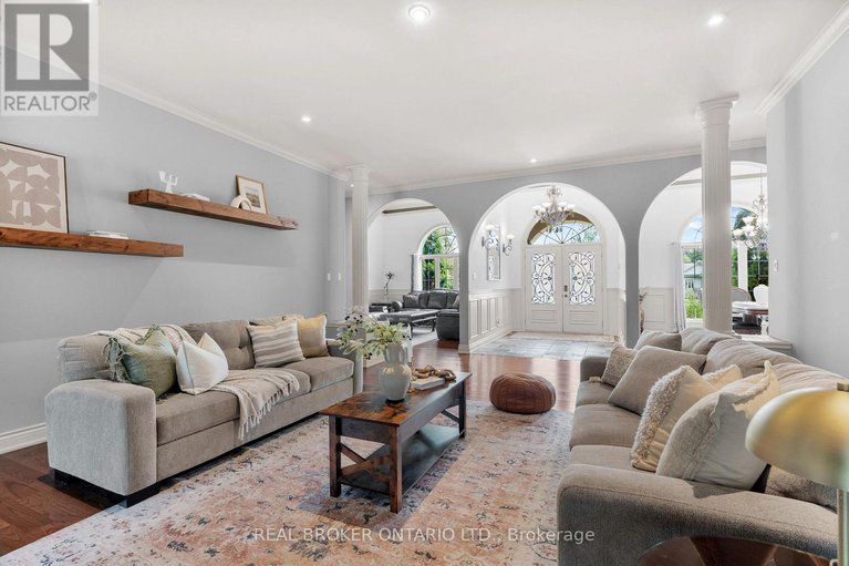 29375291/525-tullamore-street/riverside-south/ottawa/ontario/K1X0A2_8