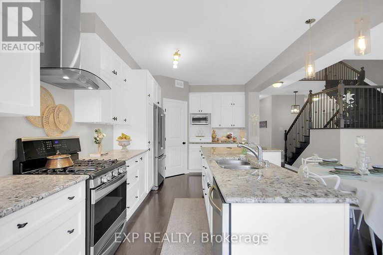 28328469/132-gracewood-crescent/blossom-parkkemp-parkfindlay-creek/ottawa/ontario/K1T0J5_9