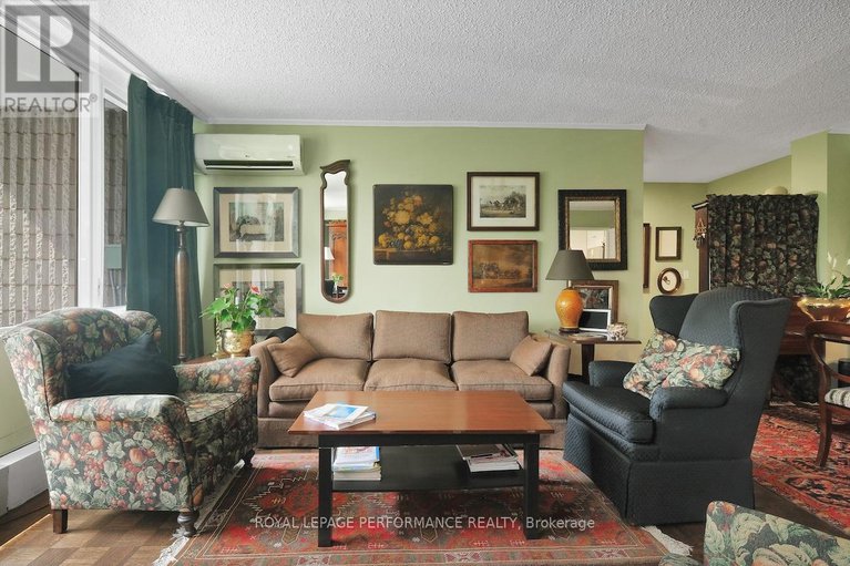 28763967/207-2625-regina-street/britannia/ottawa/ontario/K2B5W8_4