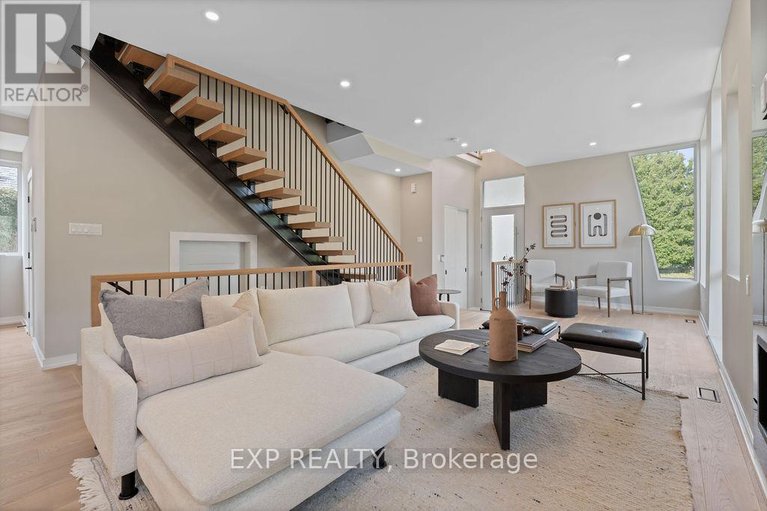28843557/630-tweedsmuir-avenue/westborohampton-park/ottawa/ontario/K1Z5P5_7