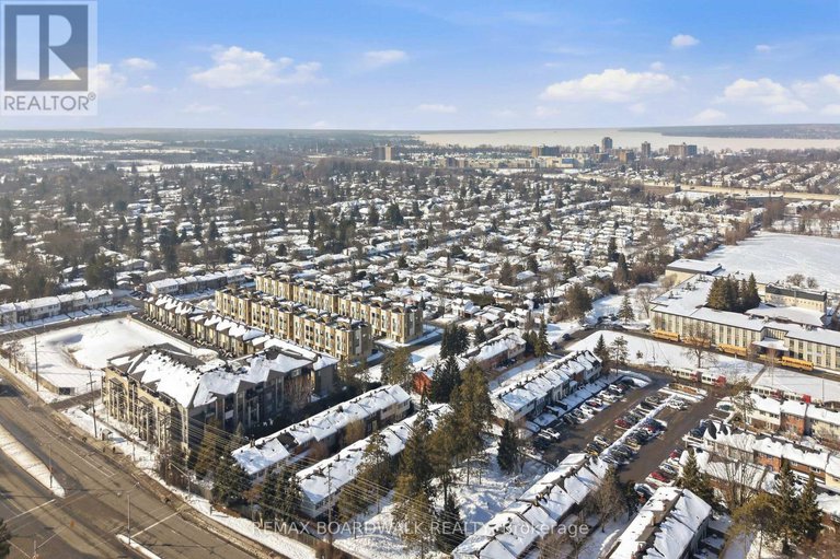 29379158/416-2785-baseline-road/redwood-park/ottawa/ontario/K2H0B7_50