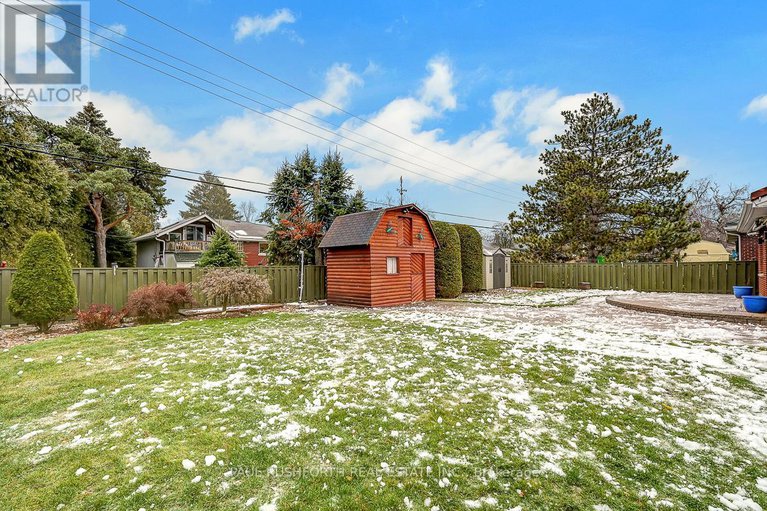 29134551/6-roundhay-drive/manordale/ottawa/ontario/K2G1B5_29