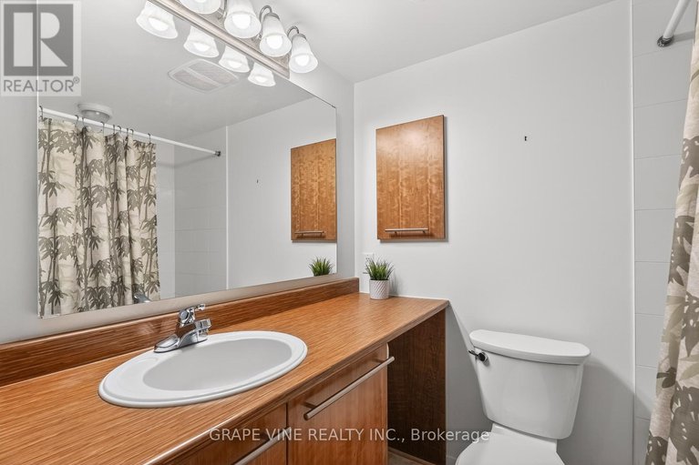 29428184/4-795-montreal-road/cfb-rockcliffe-and-area/ottawa/ontario/K1K0S9_24