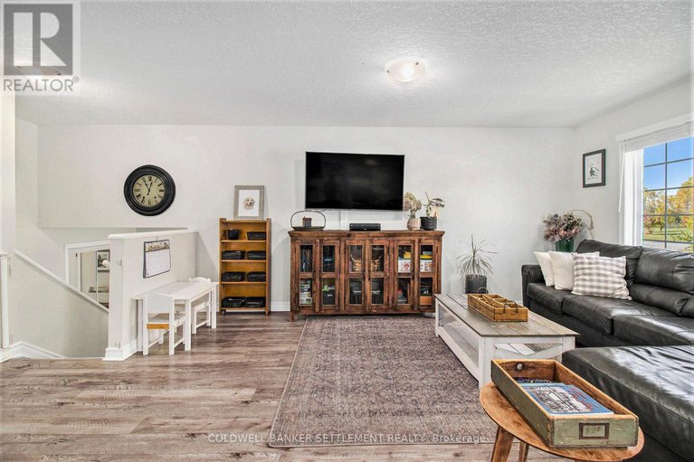 28952555/164-brittany-street/drummond-n-elmsley-drummond-twp/drummondnorth-elmsley/ontario/K7C4K9_9