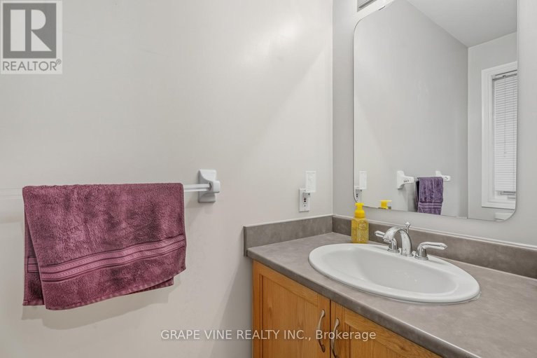 28976000/16-cedar-valley-drive/bridlewood/ottawa/ontario/K2M2Y5_8