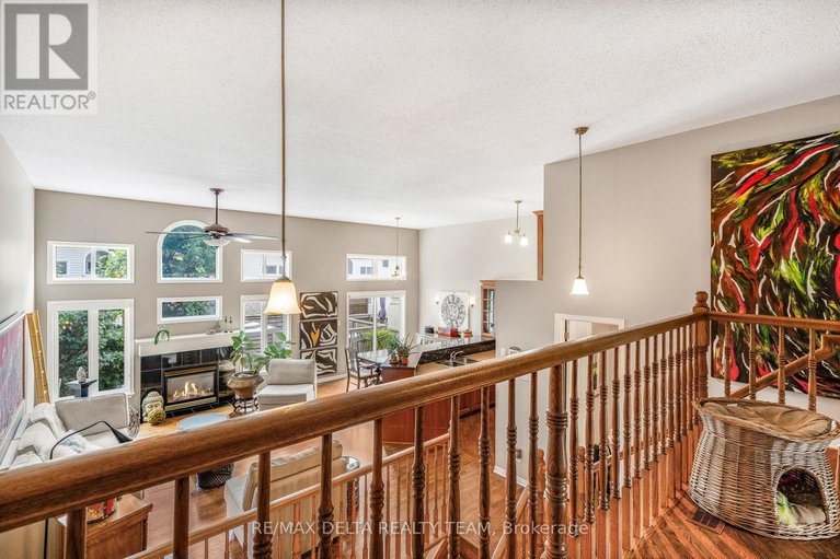 28779115/116-gladeview-private/upper-hunt-club/ottawa/ontario/K1T4C5_19