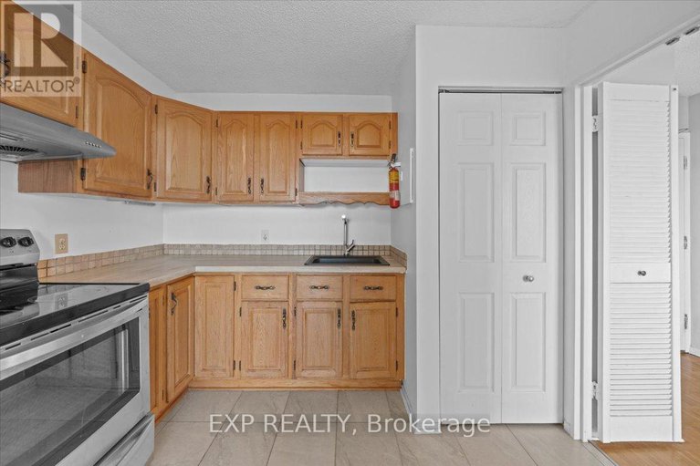 28870958/807-1285-cahill-drive/south-keys/ottawa/ontario/K1V9A7_14