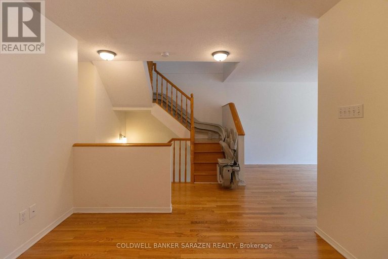28785279/98-grassy-plains-drive/emerald-meadowstrailwest/ottawa/ontario/K2M2N3_13