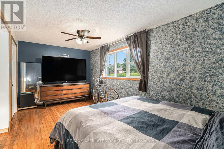 28625168/3971-champlain-street/clarencerockland-twp/clarence-rockland/ontario/K0A1E0_14