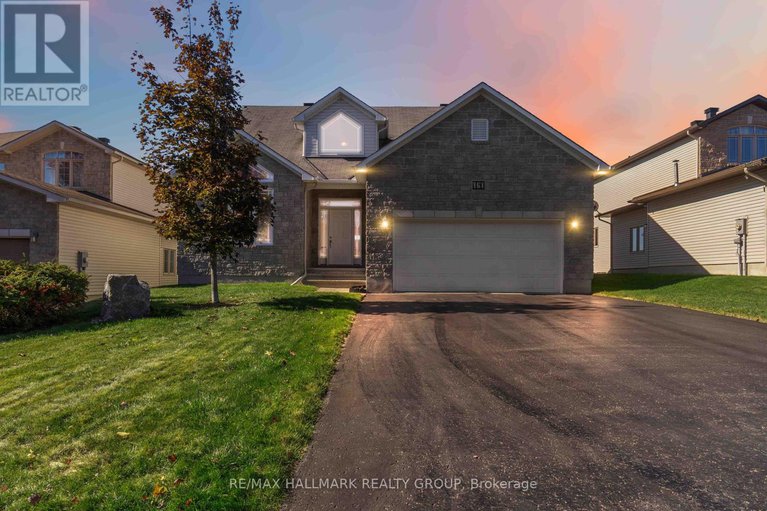 28975992/161-opale-street/town-of-rockland/clarence-rockland/ontario/K4K0G3_1