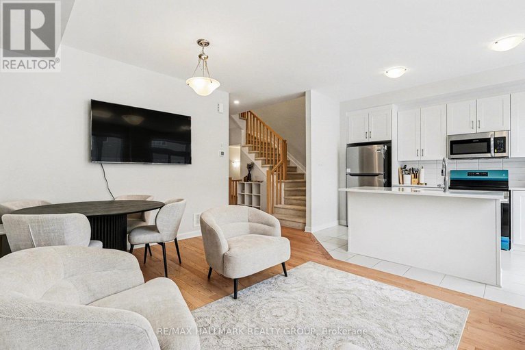 29135217/201-gerry-lalonde-dr-drive/avalon-west/ottawa/ontario/K4A0Y4_7