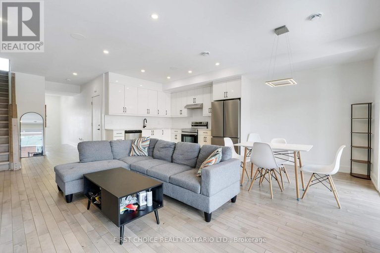 29428404/269-queen-mary-street/overbrookcastle-heights/ottawa/ontario/K1K1X1_15