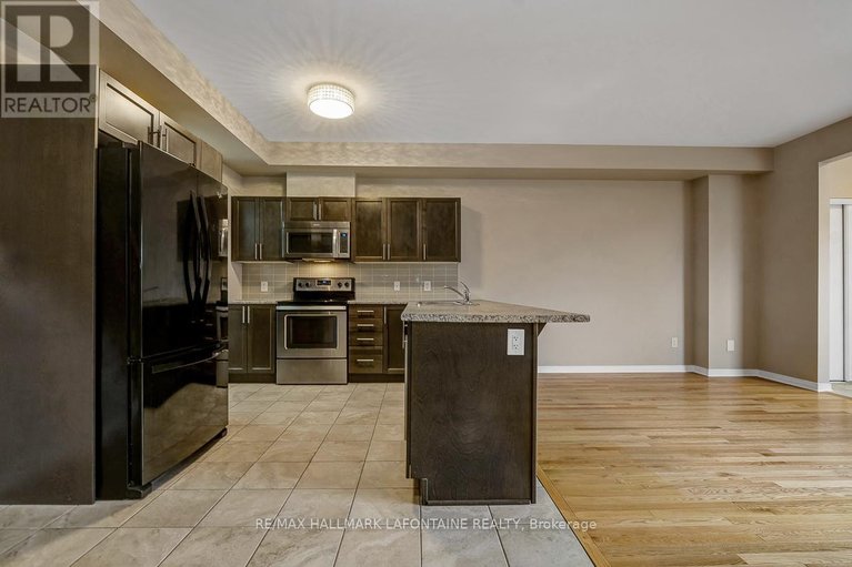 29501569/381-sweetflag-street/longfields/ottawa/ontario/K2J5Y7_17