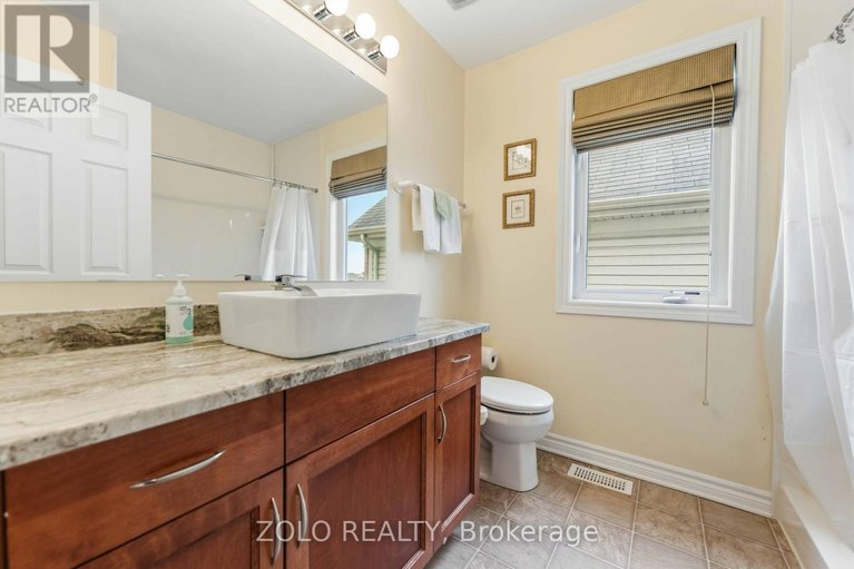 29569256/3566-cambrian-road/half-moon-bay/ottawa/ontario/K2J0T6_34