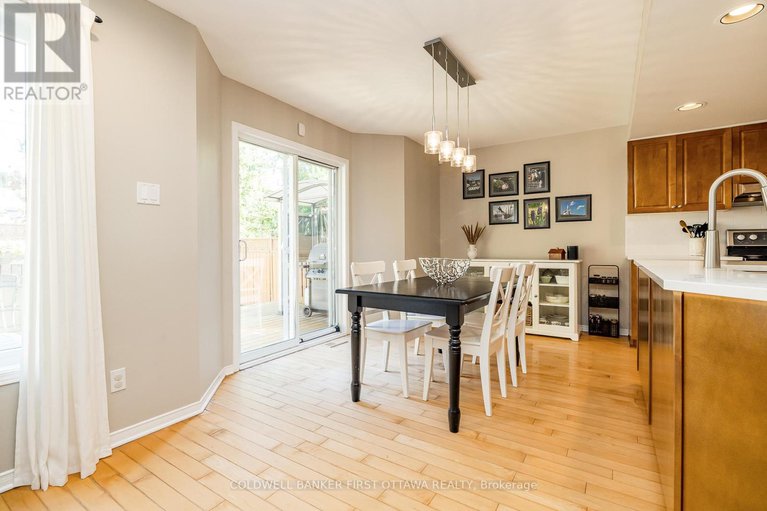 29047909/491-meadowbreeze-drive/emerald-meadowstrailwest/ottawa/ontario/K2M2T6_18