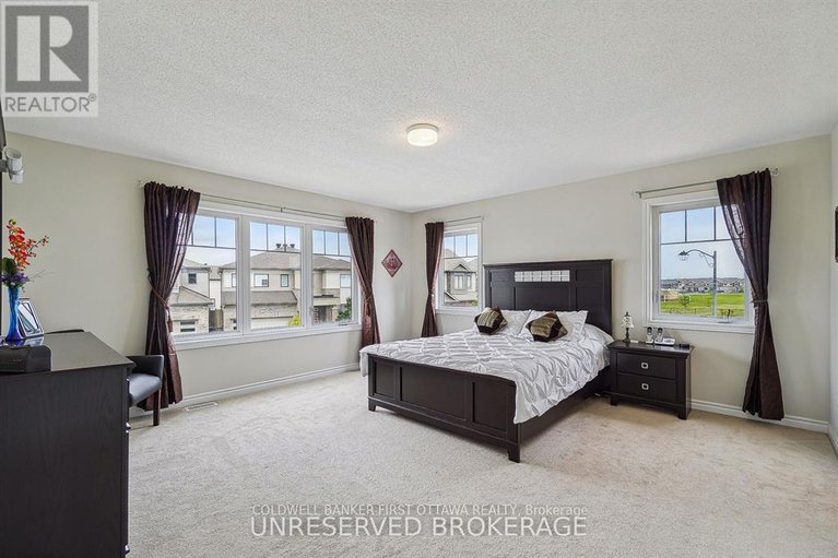 29069395/101-reliance-ridge/emerald-meadowstrailwest/ottawa/ontario/K2V0R4_19