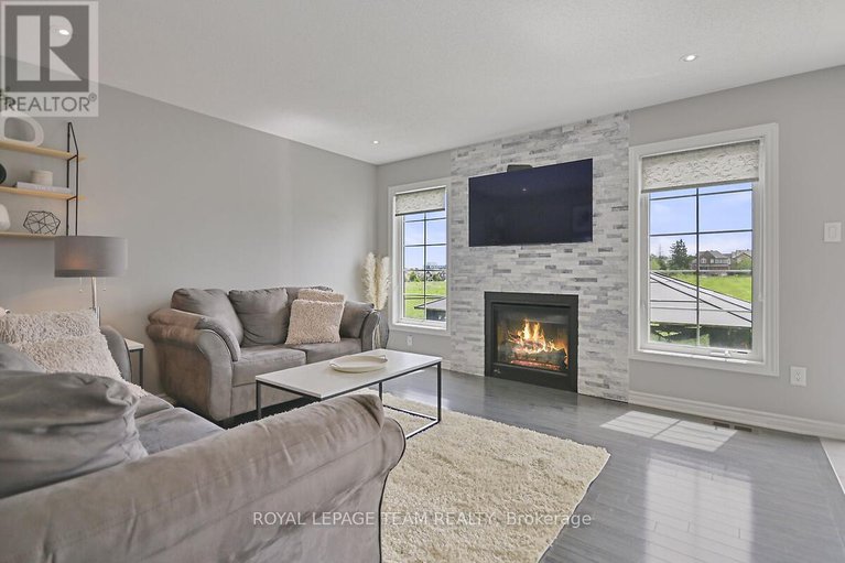 28542675/340-astelia-crescent/stittsville-north/ottawa/ontario/K2S0W7_30