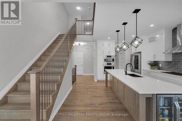 28498847/215-blackhorse-drive/north-grenville-twp-kemptville-south/north-grenville/ontario/K0G1J0_8