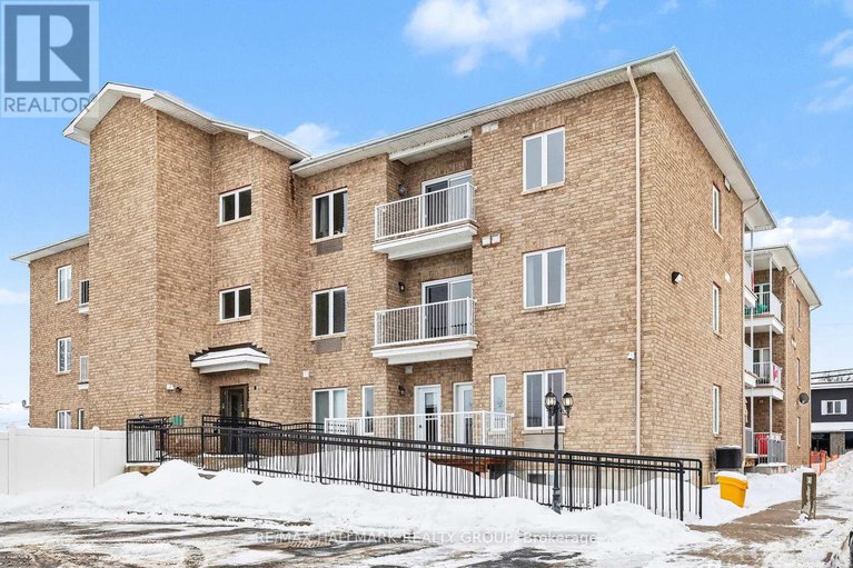 29229711/208-1026-laurier-street/town-of-rockland/clarence-rockland/ontario/K4K1V6_22