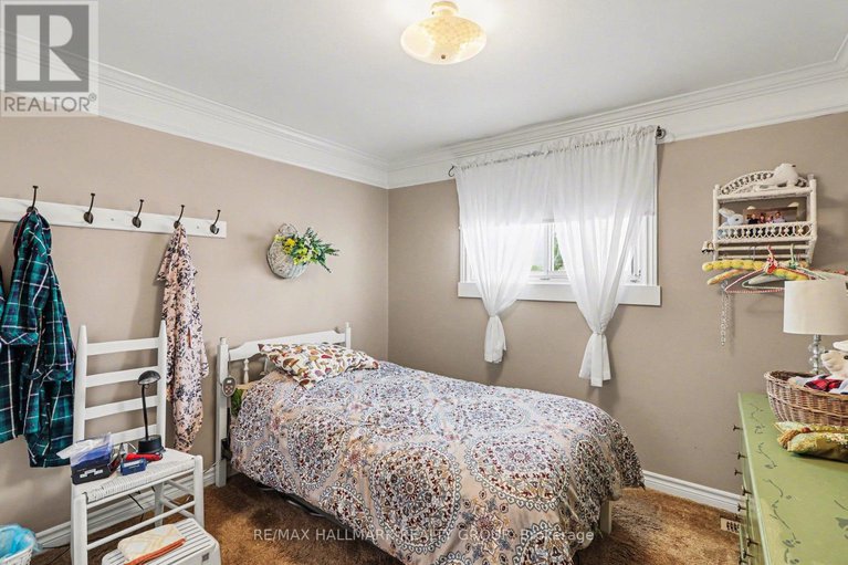 29352871/232-kennedy-lane-w/bilberry-creekqueenswood-heights/ottawa/ontario/K1E1G7_15