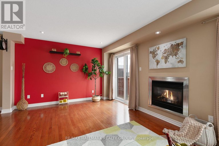 29454598/4120-kelly-farm-drive/blossom-parkkemp-parkfindlay-creek/ottawa/ontario/K1T4J2_13