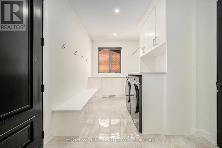 28645547/888-melwood-avenue/mckellar-heightsglabar-park/ottawa/ontario/K2A3C3_19