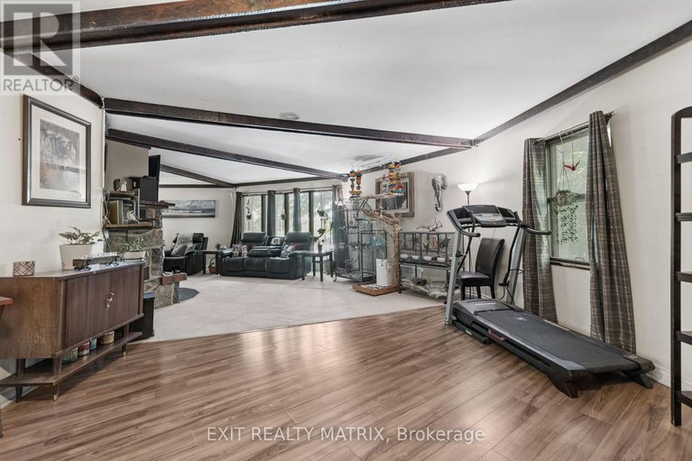 28384633/7962-parkway-road/osgoode-twp-north-of-reg-rd-6/ottawa/ontario/K0A2P0_13
