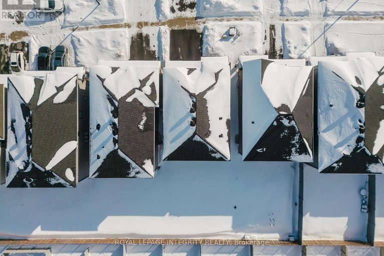 29273389/850-cappamore-drive/half-moon-bay/ottawa/ontario/K2C3H2_34