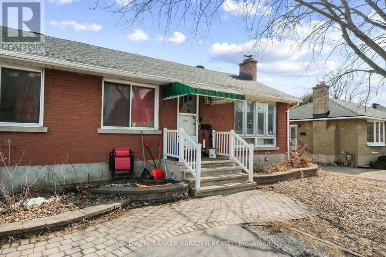 29554876/911-blair-road/cardinal-heights/ottawa/ontario/K1J7M8_2