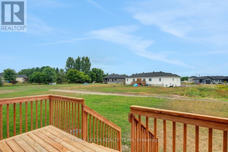 28790406/10-vicky-court/clarencerockland-twp/clarence-rockland/ontario/K0A2A0_36