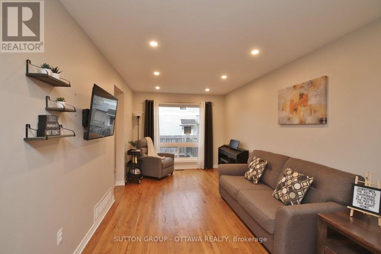 28983773/1267-shillington-avenue/carlington/ottawa/ontario/K1Z8A1_9