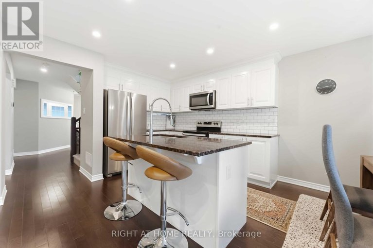 29467529/1001-rue-du-manege-street/stittsville-south/ottawa/ontario/K2S0Y7_9