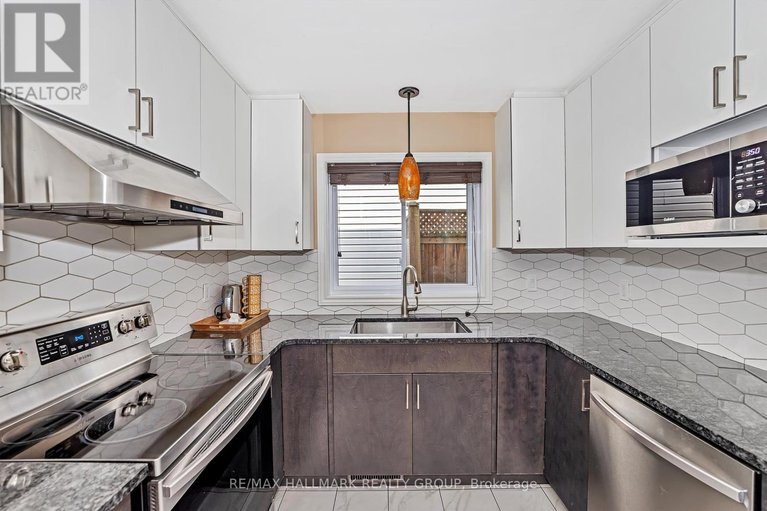 28721094/16-hawley-crescent/bridlewood/ottawa/ontario/K2M1T3_7
