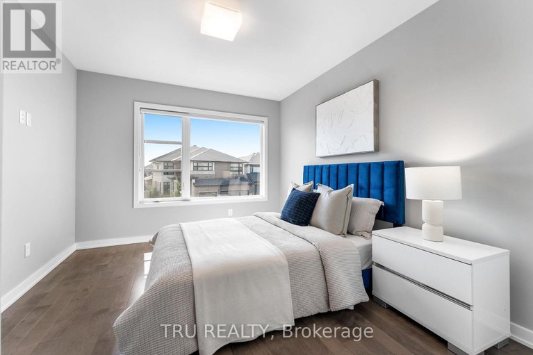 29255060/250-sunnyridge-crescent/emerald-meadowstrailwest/ottawa/ontario/K2M0H3_34