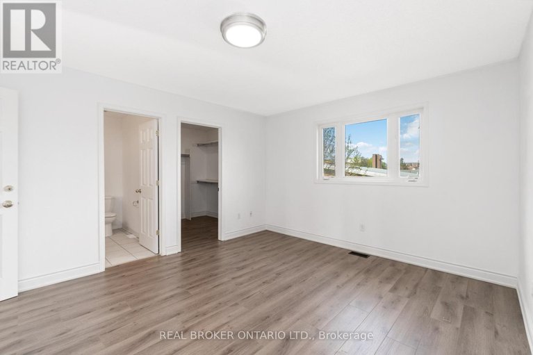 29102518/3-a-southpark-drive/blackburn-hamlet/ottawa/ontario/K1B3B8_26