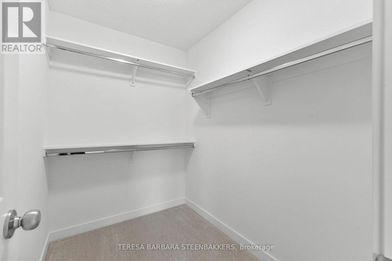 29260643/789-kenny-gordon-avenue/riverside-southgloucester-glen/ottawa/ontario/K4M0X9_21