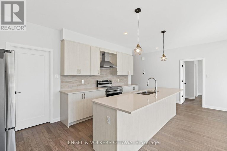 28643710/808-companion-crescent/mahogany-community/ottawa/ontario/K4M0X1_23