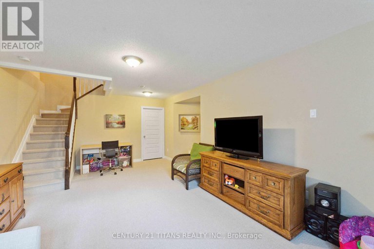 28333580/812-ashenvale-way/avalon-east/ottawa/ontario/K4A0R3_44