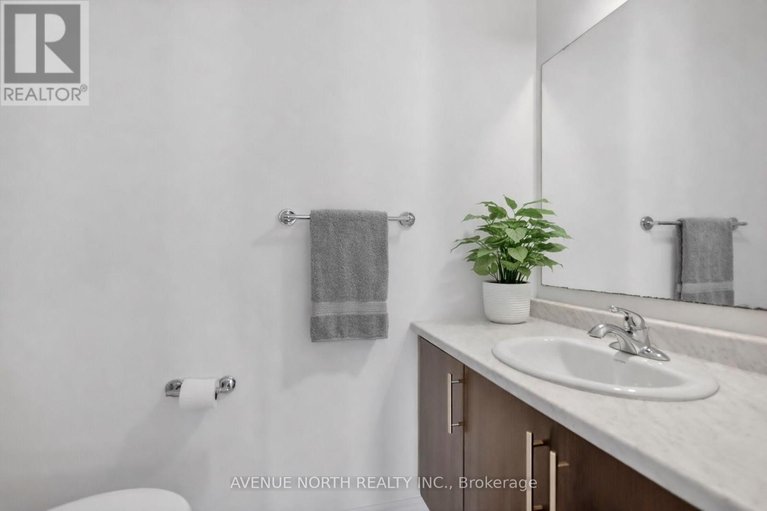 29566863/110-dun-skipper-drive/blossom-parkkemp-parkfindlay-creek/ottawa/ontario/K1X0G1_25