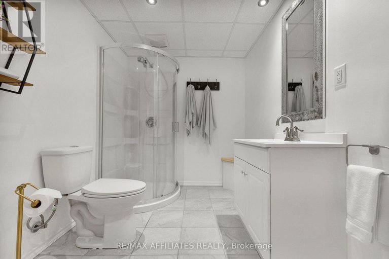 29043621/34-catterick-crescent/morgans-grantsouth-march/ottawa/ontario/K2K3M5_33