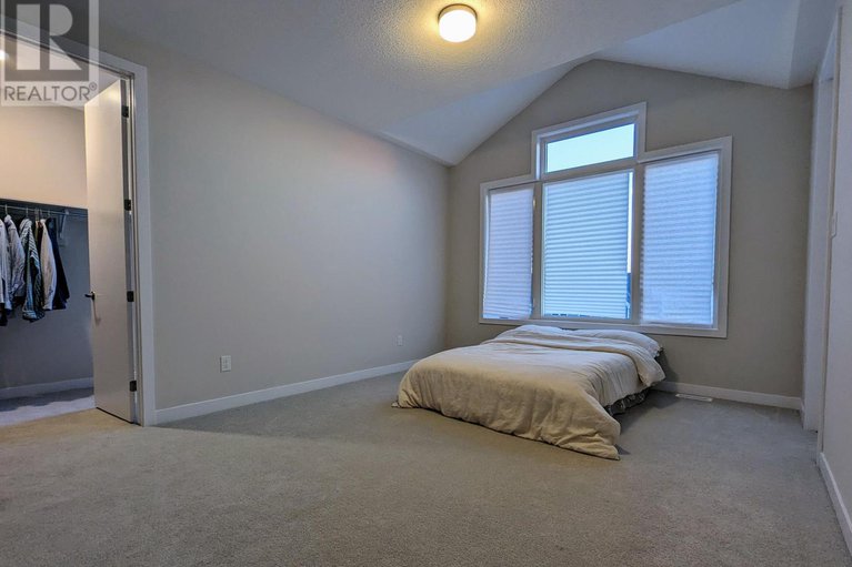 28308591/346-falsetto-street/mer-bleuebradley-estatesanderson-park/ottawa/ontario/K1W0S6_19