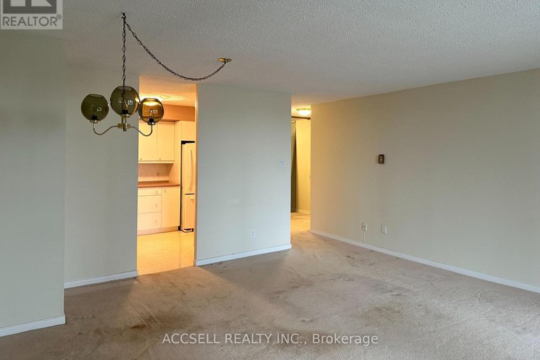 29123640/1785-frobisher-lane-n/riverview-park/ottawa/ontario/K1G3T7_8