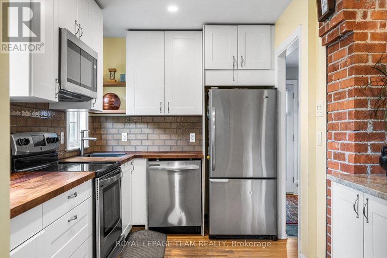 28782909/158-anna-avenue/carlington/ottawa/ontario/K1Z7V2_7