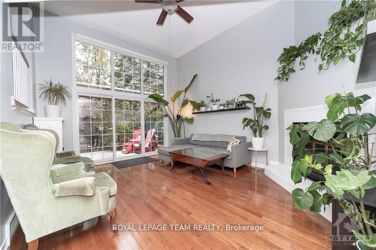 29613810/2982-richmond-road-s/fairfield-heights/ottawa/ontario/K2B6S7_8