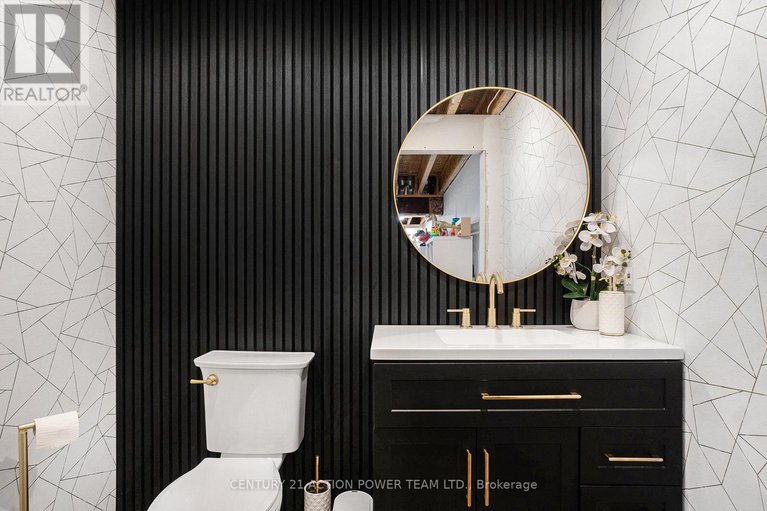 29040808/9-richer-street-w/north-stormont-finch-twp/north-stormont/ontario/K0A1R0_19