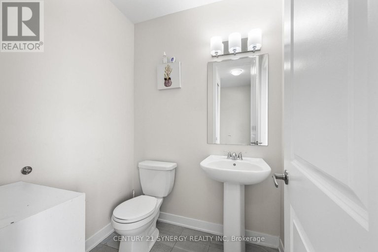 28443285/617-chillerton-drive/half-moon-bay/ottawa/ontario/K2J6X8_4