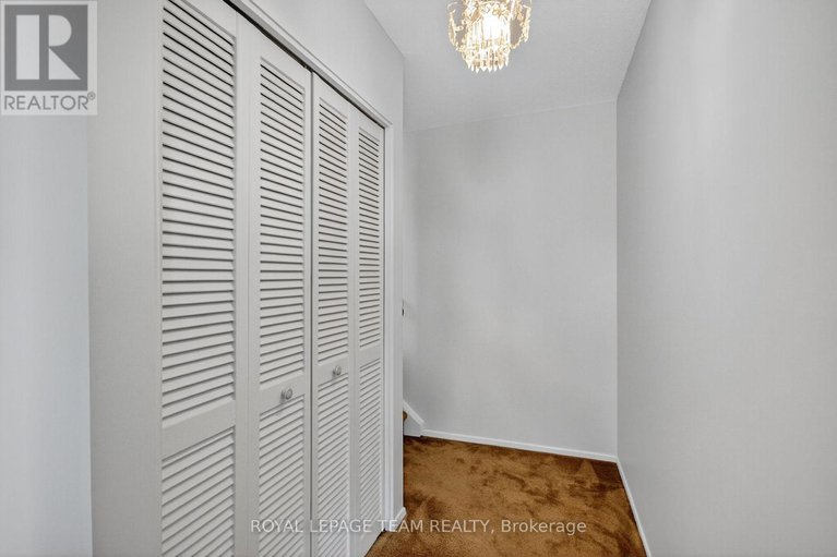 28961785/1900-southampton-court/braemar-park/ottawa/ontario/K2C0W3_5