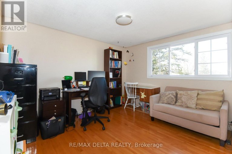 29629374/13-parklane-court/blackburn-hamlet/ottawa/ontario/K1B3H3_24