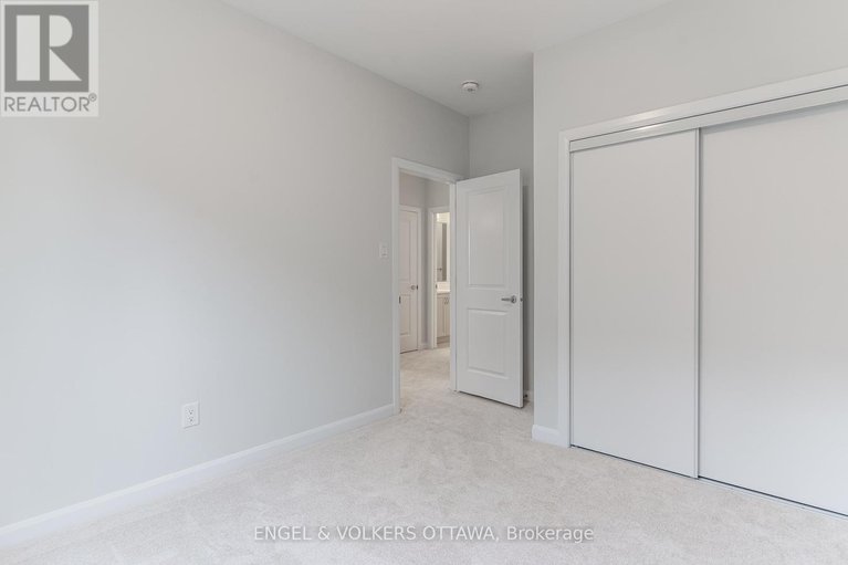 28410364/333-elsie-macgill-walk/morgans-grantsouth-march/ottawa/ontario/K2W0K7_38