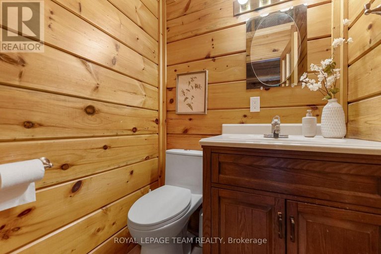 29441818/9-hubertine-gate/remainder-of-stittsville-area/ottawa/ontario/K2S1S5_14